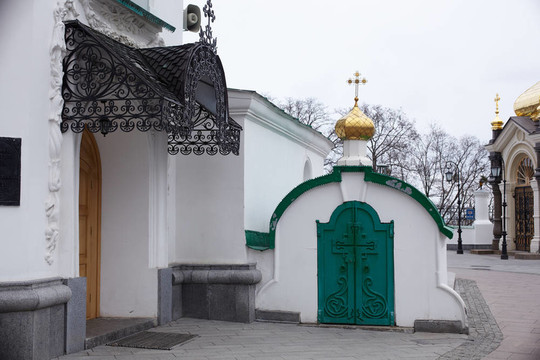 Pechersk Lavra寺；基輔門(mén)；