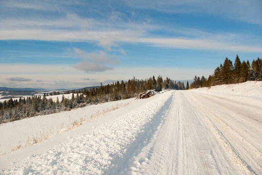 雪山冬季路