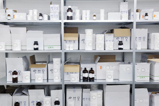 室內(nèi)衛(wèi)生用品廠
