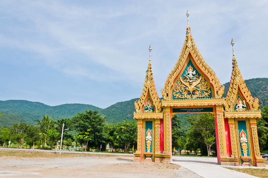 裝飾正門寺