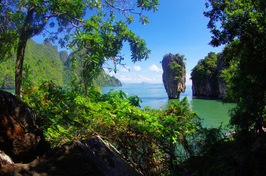 杰姆斯邦德島