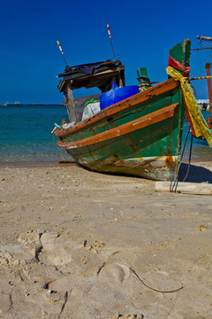 漁船；Sea；沙