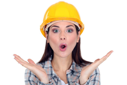 震驚的女建筑工人