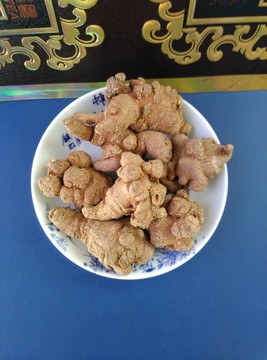 云南特產(chǎn)中藥材三七