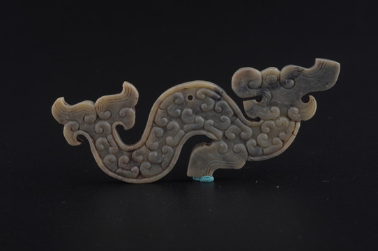 春秋玉龍 春秋卷云紋玉龍