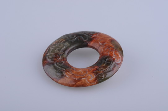 龍鳳紋玉環(huán)