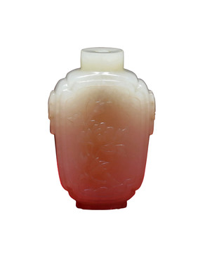 清 青白玉開光牡丹紋鼻煙壺