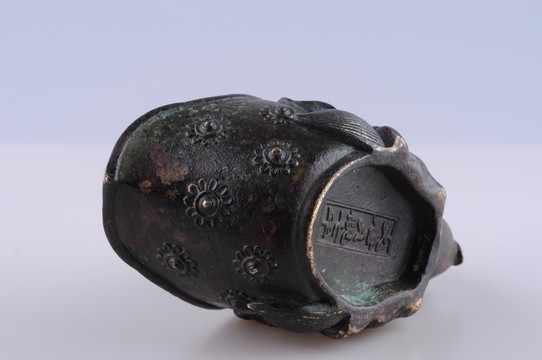 唐代青銅器 唐代虎頭尊銅器