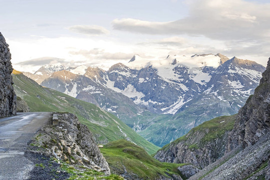 Col de l iseran