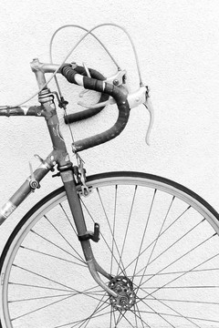 grungy-old-10-speed-racing-bike