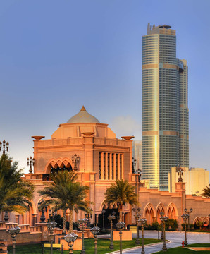 酋長國宮殿的入口在AbuDhabi