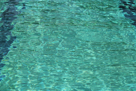 水