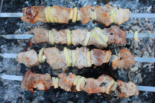 烤羊肉串烤金屬串燒肉