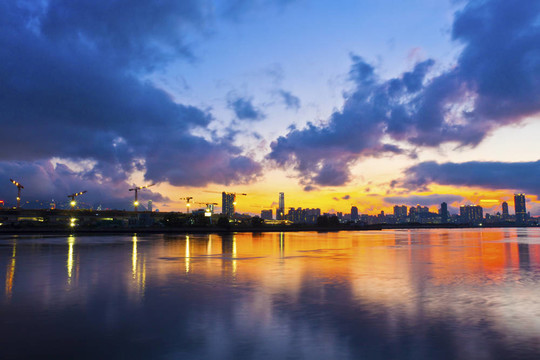 香港的天空在日落