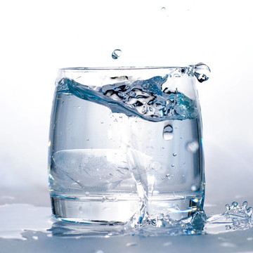 玻璃水