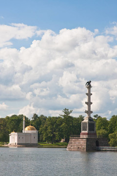 切什梅亭柱和土耳其浴。Tsarskoye Selo（俄羅斯）；圣彼得堡；俄羅斯。