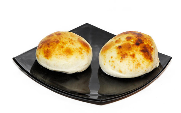 兩個(gè)饅頭