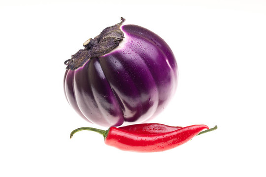 圓茄子和Chili Pepper