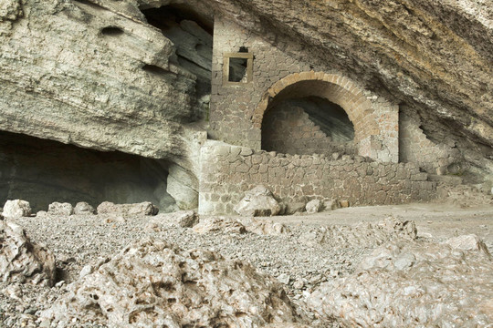 著名的Chaliapin Grotto