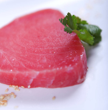 新鮮的金槍魚