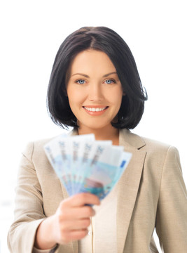 可愛的女人用歐元現(xiàn)金