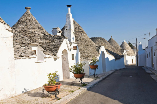 Alberobello s Trulli。普利亞。意大利.