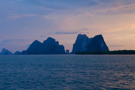 山與海