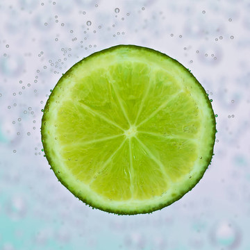 水中石灰