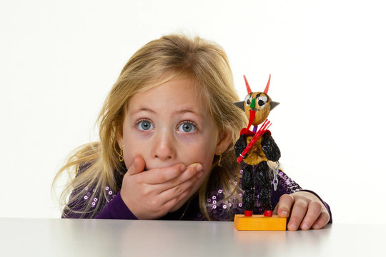 以Krampus小孩