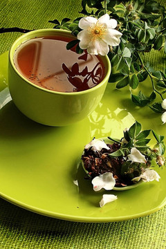 用玫瑰綠茶杯