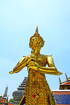 在Wat Phra Kaeo天使