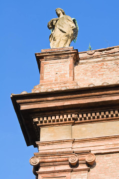 在我去教堂的圣瑪麗亞。Ferrara。Emilia Romagna。意大利.