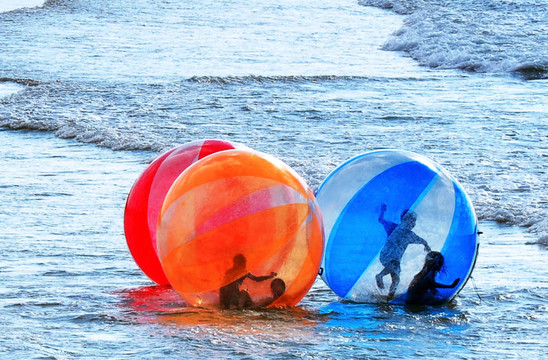 水上運動球