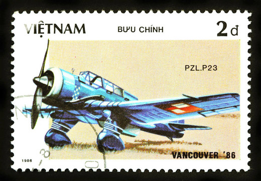 越南-大約1986：印刷越南郵票展示的軍用飛機(jī)（請。P23）大約1986