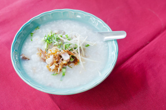 亞洲大米稀飯的風格