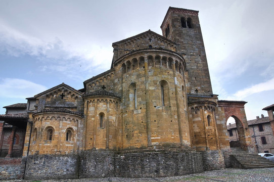 科勒加達(dá)教堂。公司arquato。Emilia Romagna。意大利.