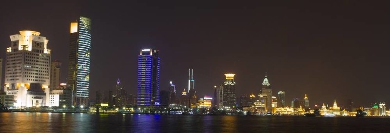 上海天際線的夜晚。