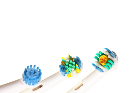 白色牙刷