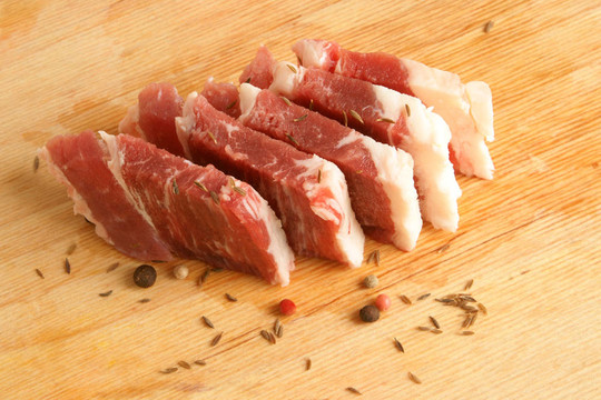 新鮮生牛肉
