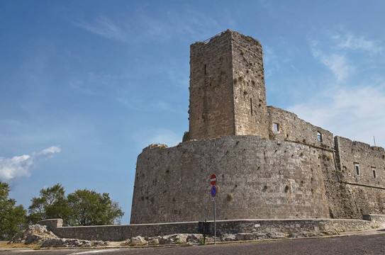 Monte Sant Angelo城堡。普利亞。意大利.