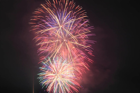 夜空中的煙花