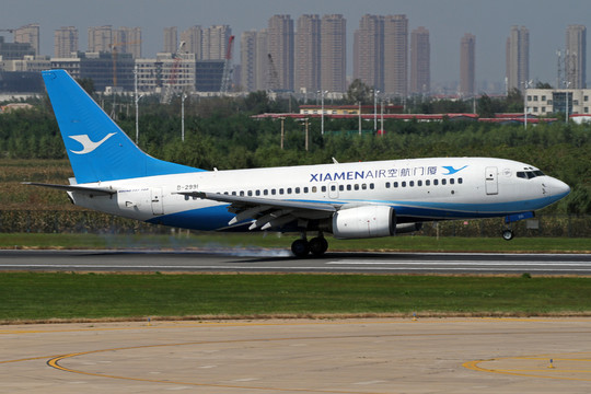 廈門航空 飛機降落