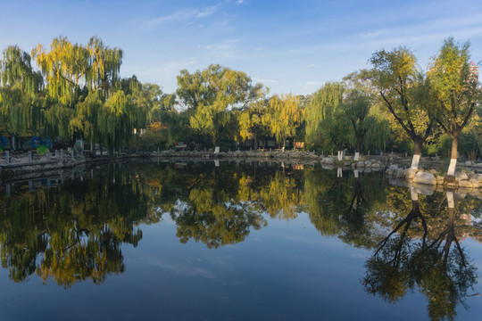濟(jì)南泉城公園