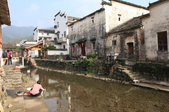 安微盧村