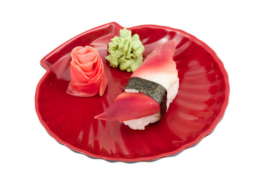 Hokkigai Mollusc sushi在白色背景