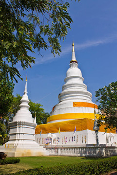 公司在泰國普拉辛寺；清邁