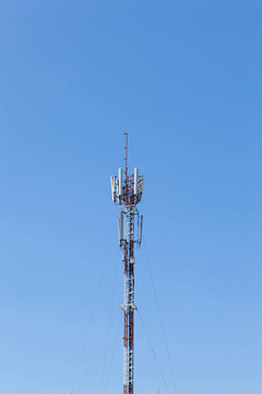 電信塔。