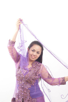 亞洲的泰國女紫色穆斯林服飾- banduang