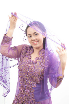 亞洲的泰國(guó)女紫色穆斯林服飾- banduang