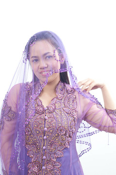亞洲的泰國女紫色穆斯林服飾- banduang